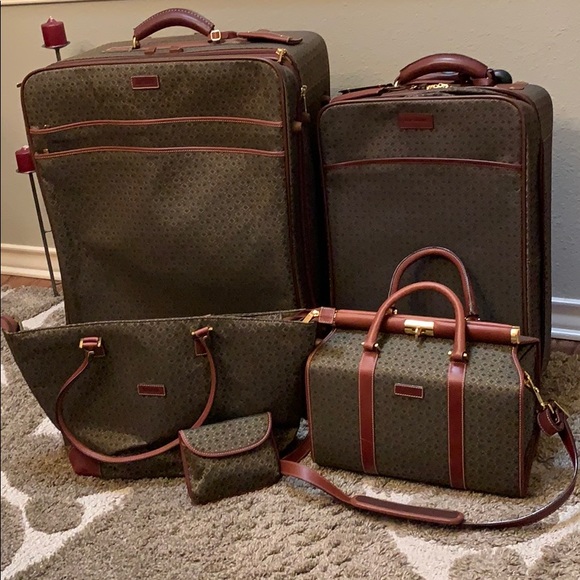 hartmann wings luggage